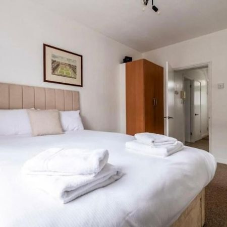 Modern Flat In Central Лондон Экстерьер фото