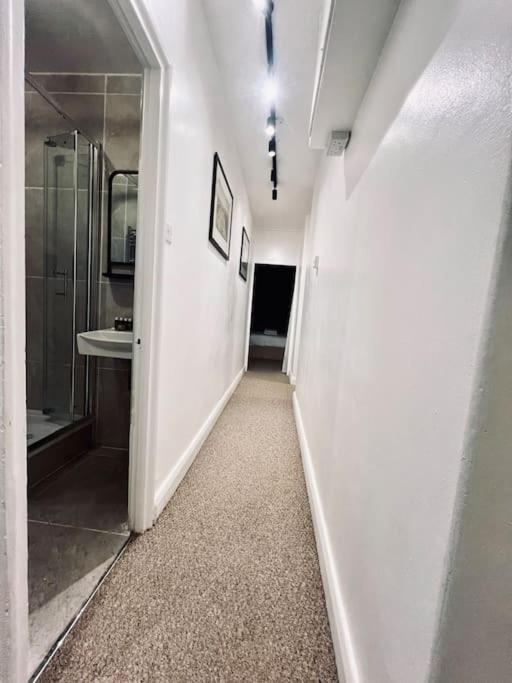 Modern Flat In Central Лондон Экстерьер фото