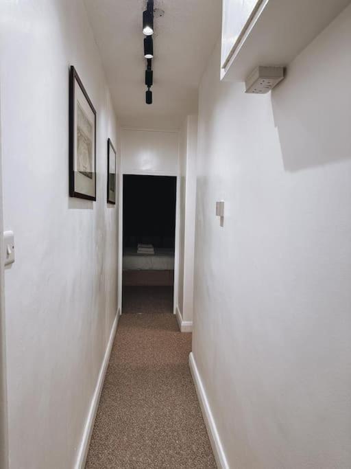 Modern Flat In Central Лондон Экстерьер фото